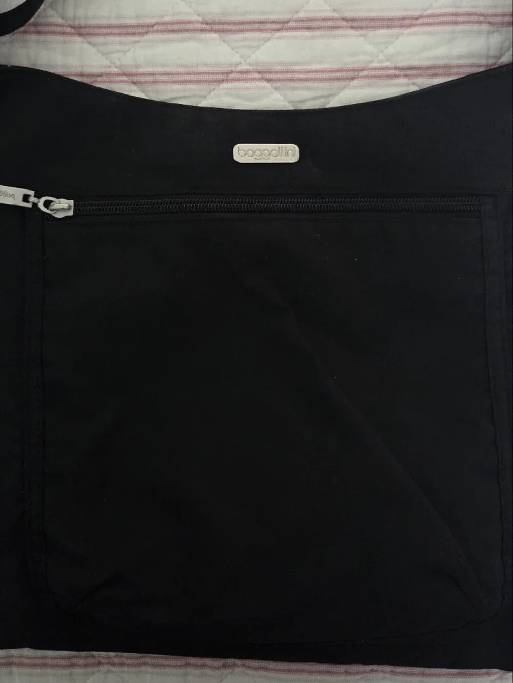 Baggallini Black Crossbody Messenger Bag with Silver Accents